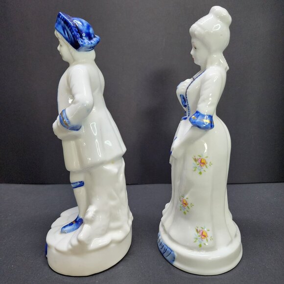 Vintage Victorian Man & Lady Couple in Cobalt Blue & White Porcelain Figurines - Picture 4 of 7